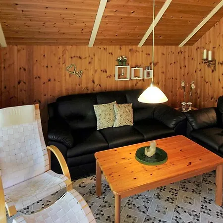Three-bedroom Holiday In